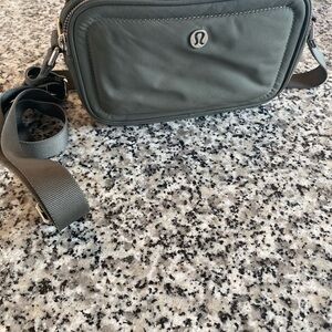 lululemon athletica Belt Bag